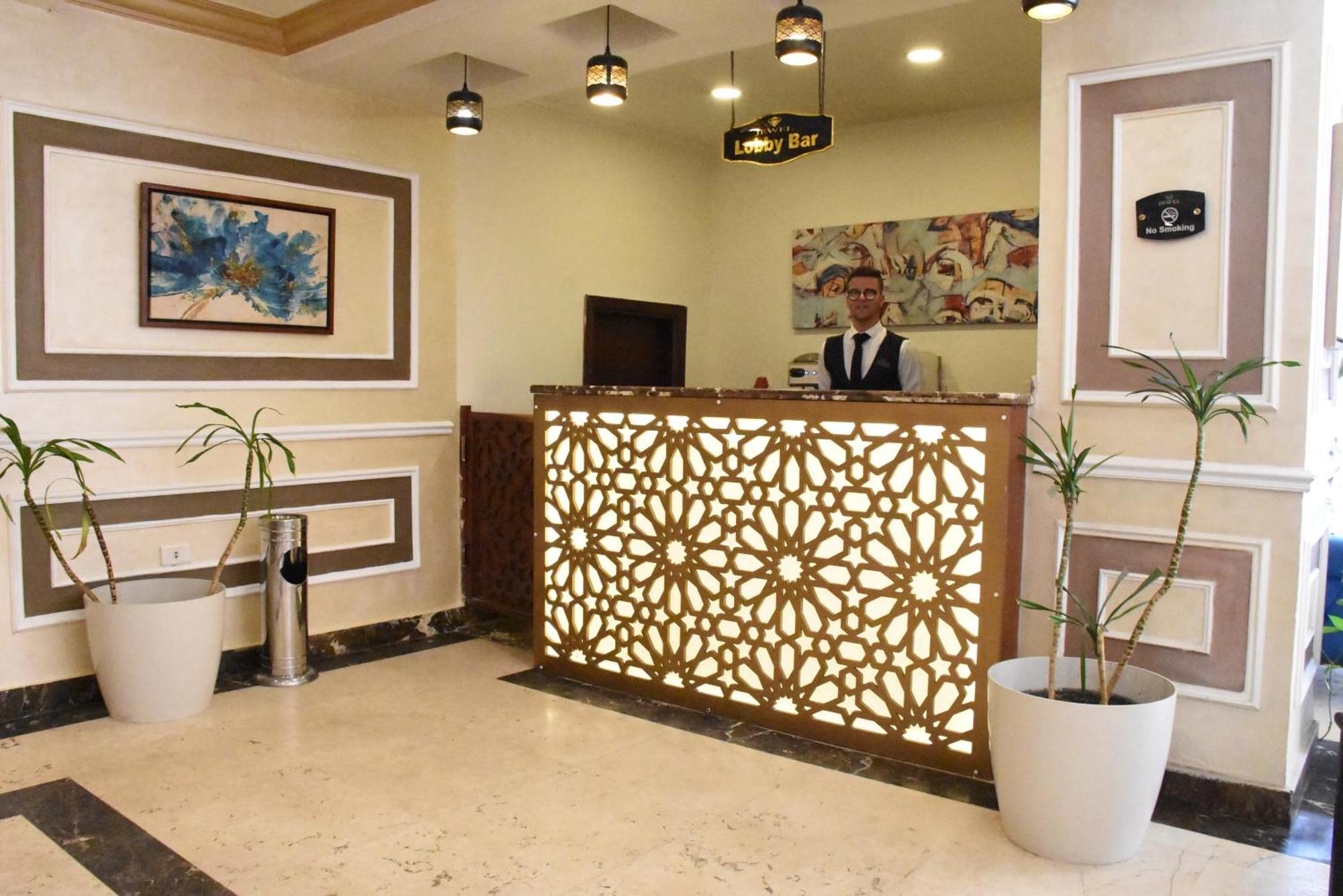 Jewel Zamalek Hotel Le Caire Extérieur photo